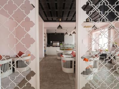 Zaki Hotel Apartment