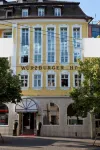 Vier Jahreszeiten - parking