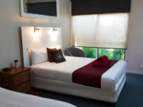 Bidgee Motor Inn Hotels in Hay