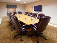 Holiday Inn Express & Suites Chesterfield - Selfridge Area Hotel a Chesterfield Township
