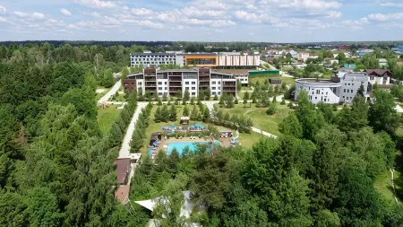 Svezhiy Veter Hotel Отели в г. Дмитровский район