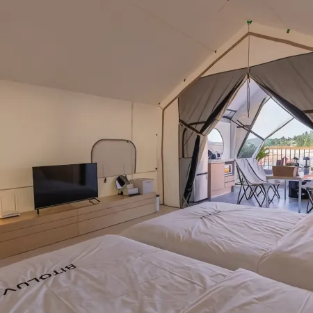 Sacheon Bito Love Glamping Season 2