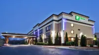 Holiday Inn Express Peachtree Corners-Norcross