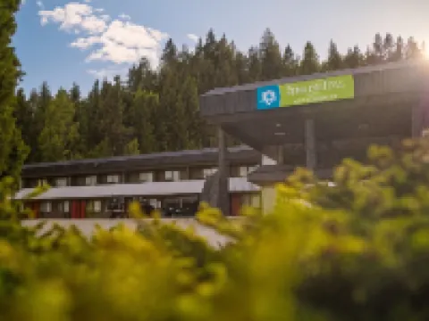 SureStay Hotel by Best Western Castlegar Hotels in Central Kootenay