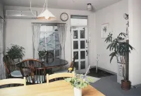 Pension Chisana Shiroi Ie Hotels in Chosei