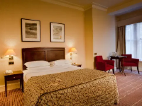 Old Swan Hotel โรงแรมในแฮร์โรเกต