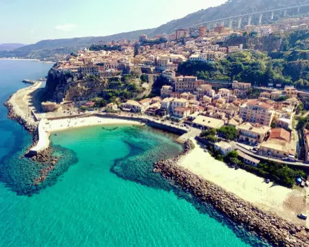 Italian Charm, Modern Elegance in Pizzo