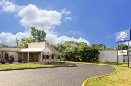 Americas Best Value Inn-Heath/Newark