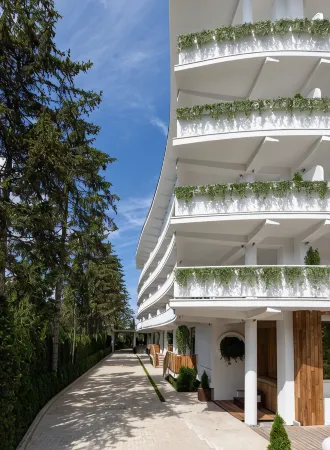 MediSpa hotel MAYRVEDA Kislovodsk (Медиспа-отель Mайрведа Кисловодск) Отели рядом с достопримечательностью «Веревочный парк»