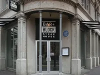 貝爾法斯特大教堂普瑞米爾酒店 鄰近阿伯特紀念鐘樓的酒店