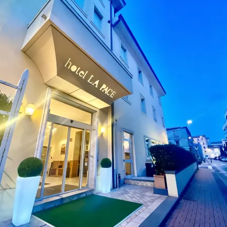 Hotel la Pace