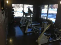 Days Inn by Wyndham Bismarck - Gym