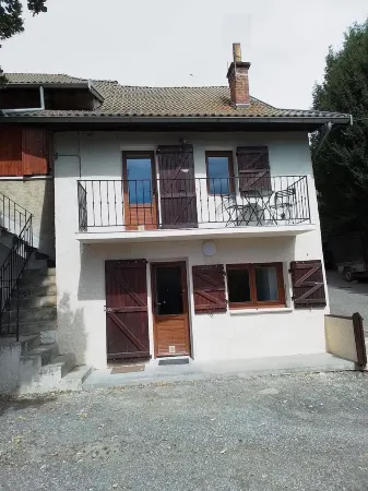 Renovated country house Отели в г. Гап