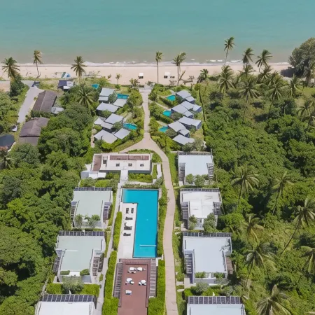 Seanery Beach Resort