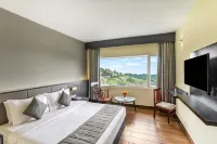 Sterling Kodai Valley - Mountain view