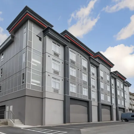 Best Western Plus Mission City Lodge