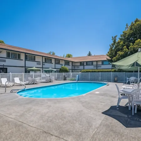 Quality Inn & Suites Medford Airport