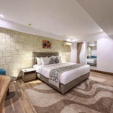 Blue Orange Hotel and Towers Hotels near Lagos Mainland