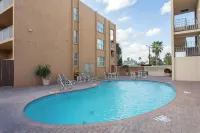 Max Walkable Location - 1st Floor - 2 Patios - 4-Star