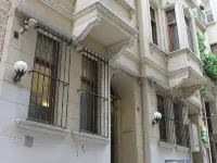 تشامبرز اوف ذا بوهيم Hotels near اوسكودار