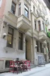 Chambers of the Boheme