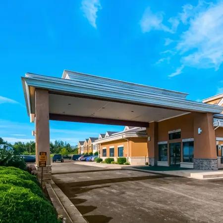 Comfort Inn & Suites