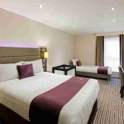 Premier Inn Winnersh Hotel Rooms