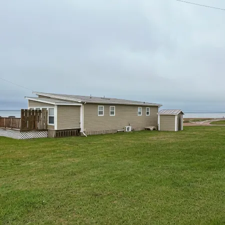 Ocean Front Property, Nearby Beaches and Breathtaking Sunsets!