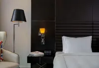 Art'Otel London Hoxton - С бассейном