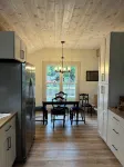 Charming 3-bedroom recently renovated 140 years old farmhouse in Mantua. - Homestays