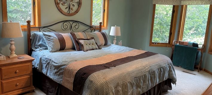 Peaceful, private Ottertail Lake Retreat Hotels in Otter Tail County