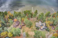 Amazing, sleeps 26, covered lakeside, bar, beach, Big St Germain Lake