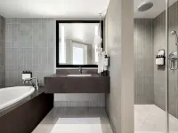 فندق سوفيتل لوس انجليس في بيفرلي هيلز Hotels near بيفرلي سنتر