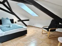 Loft with Pond View in the Franconian Lake District Pet-Friendly Hotels in Pleinfeld