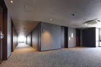 Hotel Trad Hakata - parking