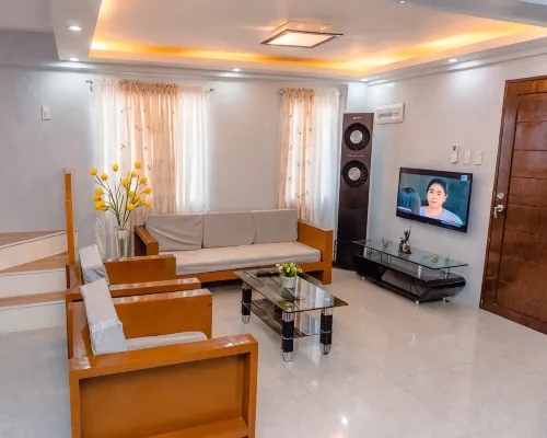 Comfort Stay Lapu-Lapu | Entire 2-Storey Air-Conditioned Home - Guest houses