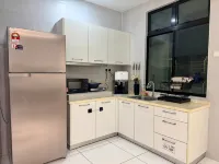 The Platino Modern Next To Paradigm Mall - balcony