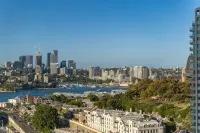 Waterfront CBD luxury 1Br with best view
