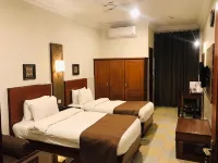 Hotel One I-9 Islamabad - موقف سيارات