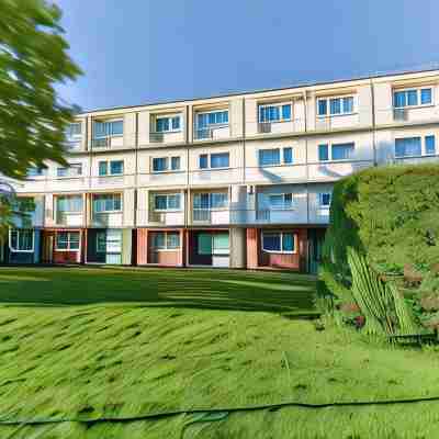 Hôtel GOLDEN TULIP ROISSY SAINT WITZ Hotel Exterior