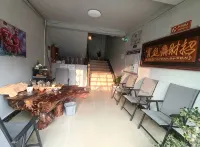 Jinggu Hongyu Hotel