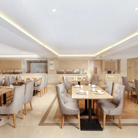 Vienna hote Ganzi 318 National Road Yajiang Bianch