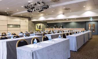 Hôtel Best of Both - Divonne-les-Bains - Housity