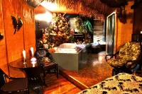 Mariaggi's Theme Suite Hotel & Spa - Hot Tub