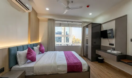 Hotel Rajvanshi Inn - 2-Star