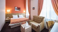 Paradnaya Hotel