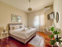Villa Sissy sleeping up to 14 guests with large private pool - Prestige Villas