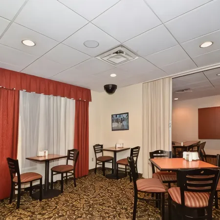 Sleep Inn & Suites