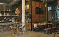 Whereder Poshtel