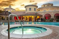 Peppermill Resort Spa Casino - Hot Tub